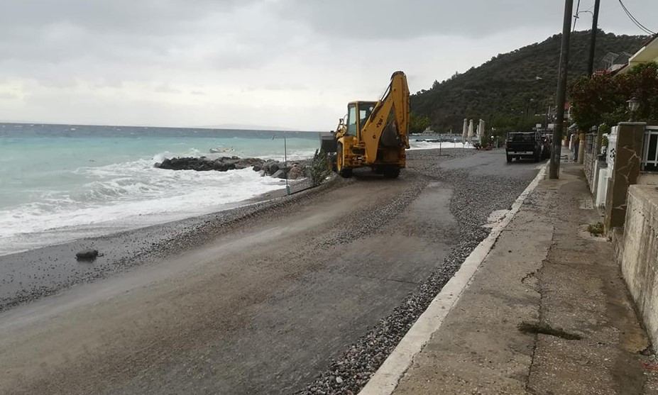 Κυκλοφοριακά προβλήματα σε όλη την Πελοπόννησο από την κακοκαιρία