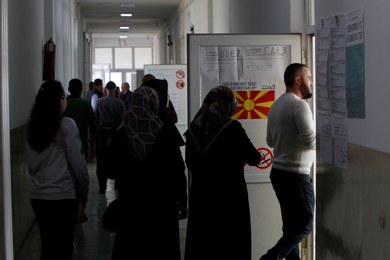 Δημοψήφισμα ΠΓΔΜ: Στο 22,65 % η συμμετοχή, τέσσερις ώρες πριν το κλείσιμο της κάλπης