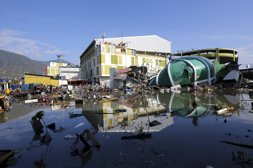 Ινδονησία: Έκκληση για διεθνή βοήθεια μετά τον σεισμό – Πάνω από 800 οι νεκροί