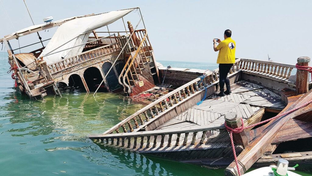 Κουβέιτ: Ανασύρθηκε από τον βυθό ξύλινο πλοίο, ναυάγιο του 18ου αιώνα (Photos)