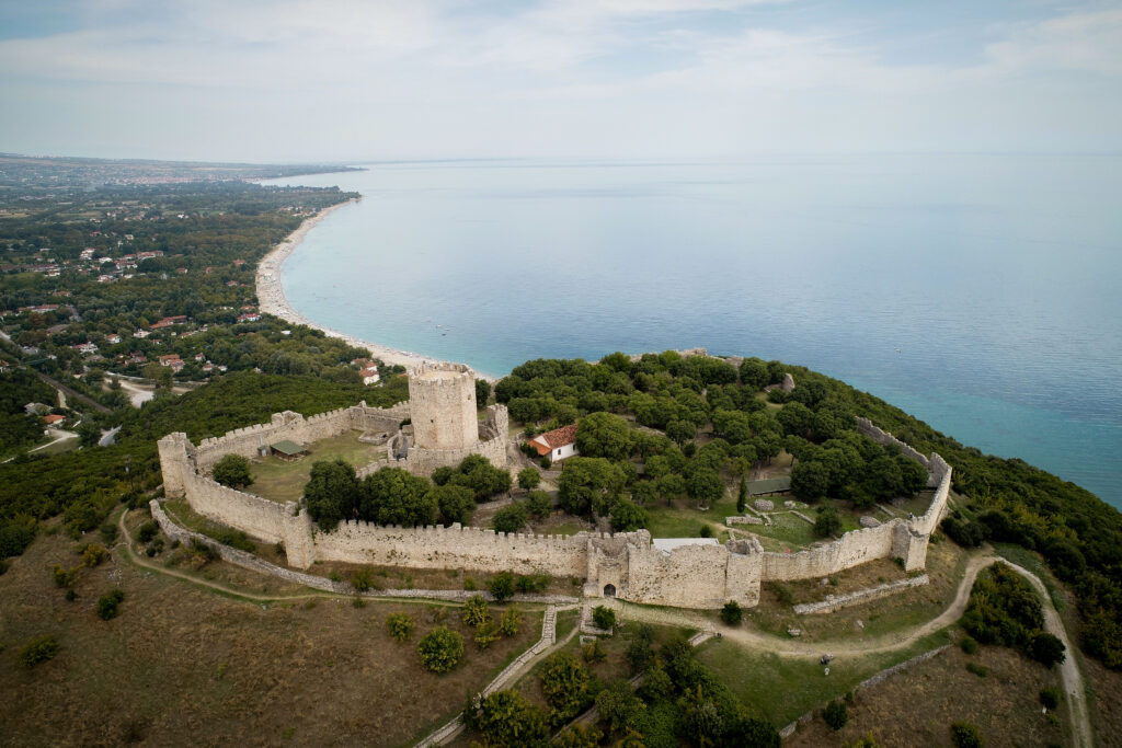 Ο καιρός σήμερα: Ανεβαίνει η θερμοκρασία – Τοπικές βροχές