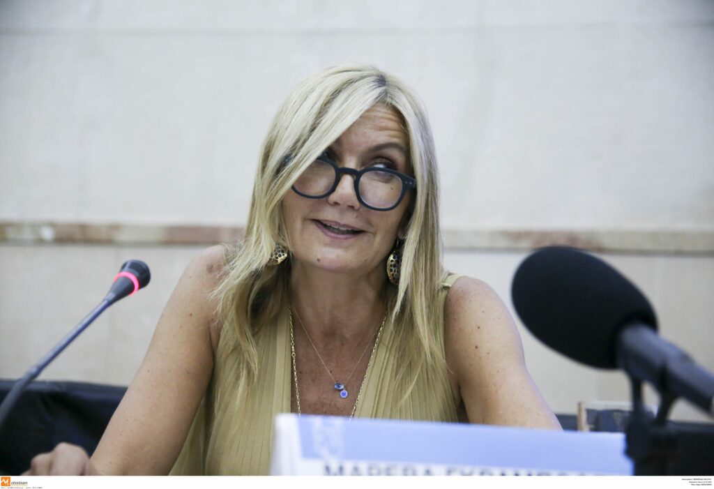 Με άρωμα Μαρέβας οι ενστάσεις της ΝΔ για τα πόθεν έσχες εν διαστάσει συζύγων