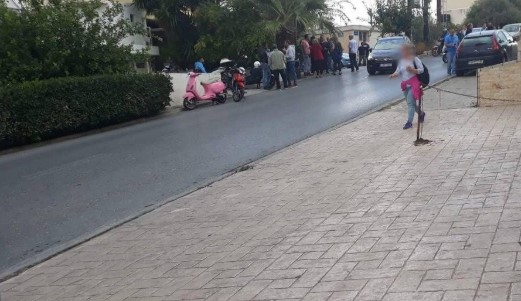 Κρήτη: 60χρονος έσφαξε με πολλές μαχαιριές 53χρονη στη μέση του δρόμου