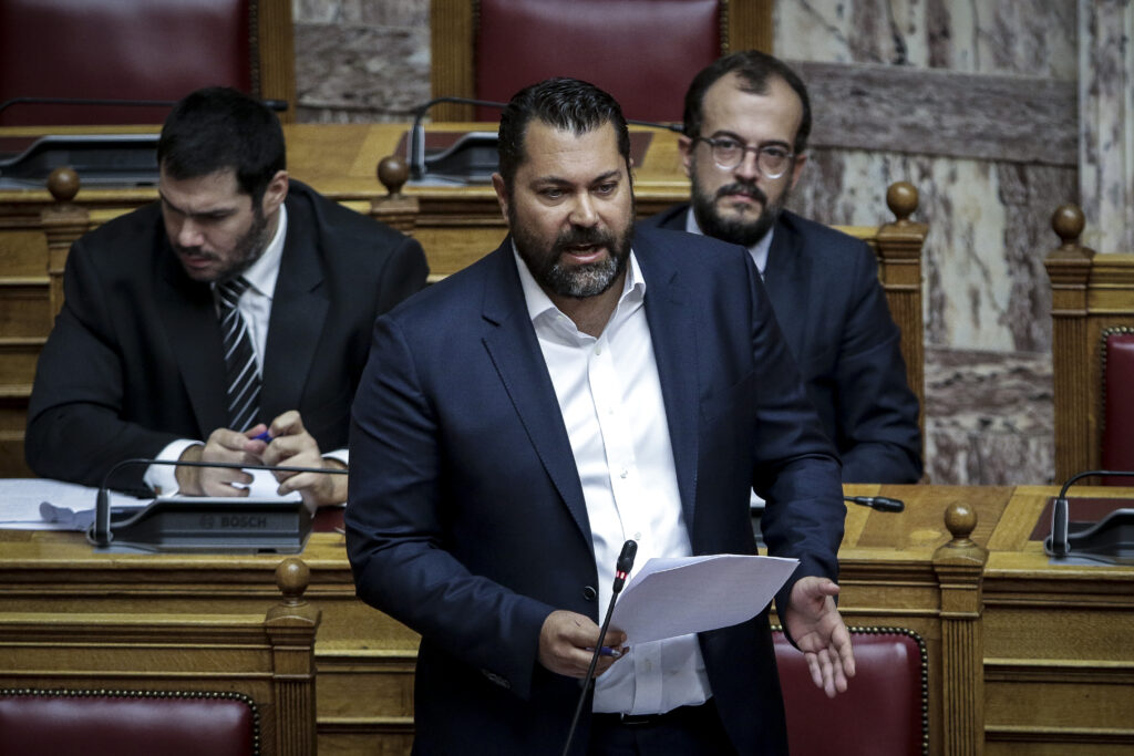 Κρέτσος: Συμφέροντα πίσω από τα χτυπήματα σε βάρος της ΕΡΤ