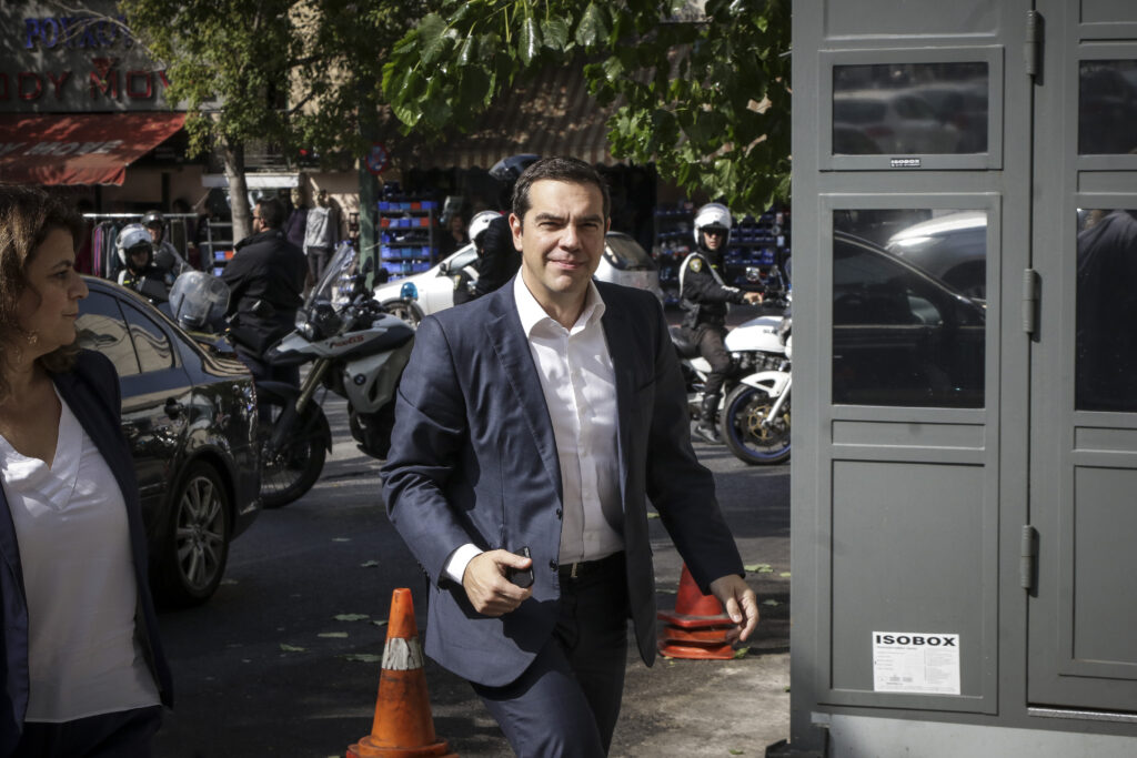 Ικανοποίηση στην Πολιτική Γραμματεία του ΣΥΡΙΖΑ για τις εξελίξεις στην πΓΔΜ