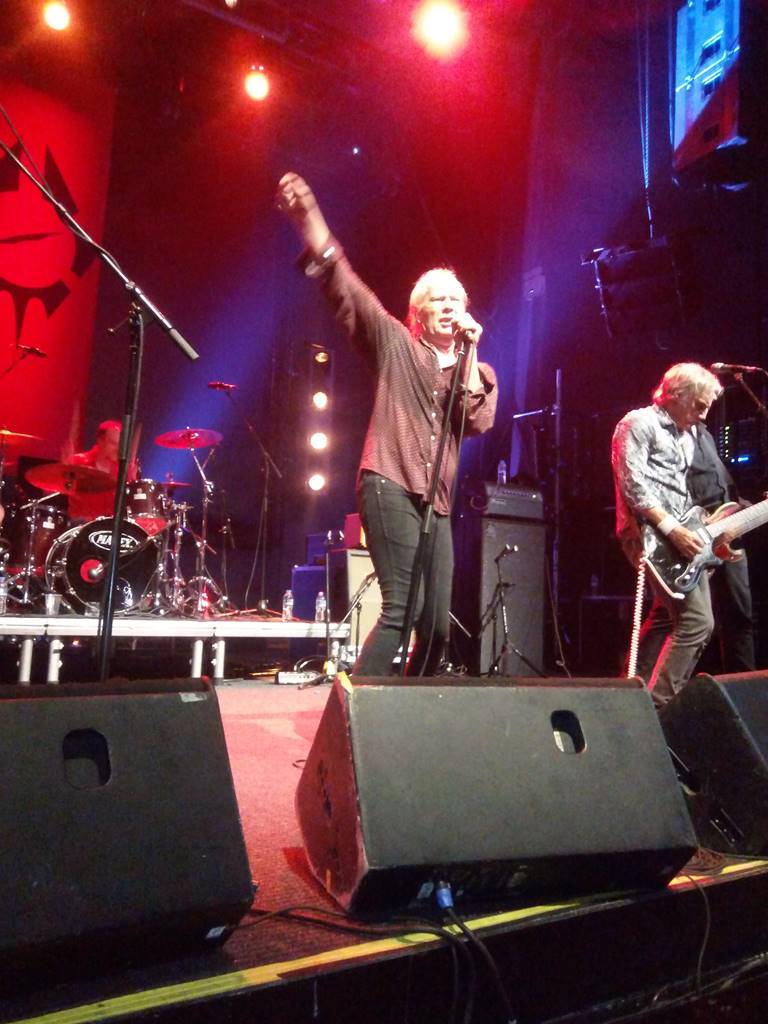 Radio Birdman μια ξέφρενη βραδιά στο Fuzz από την Αυστραλία με αγάπη (Video & Photos)