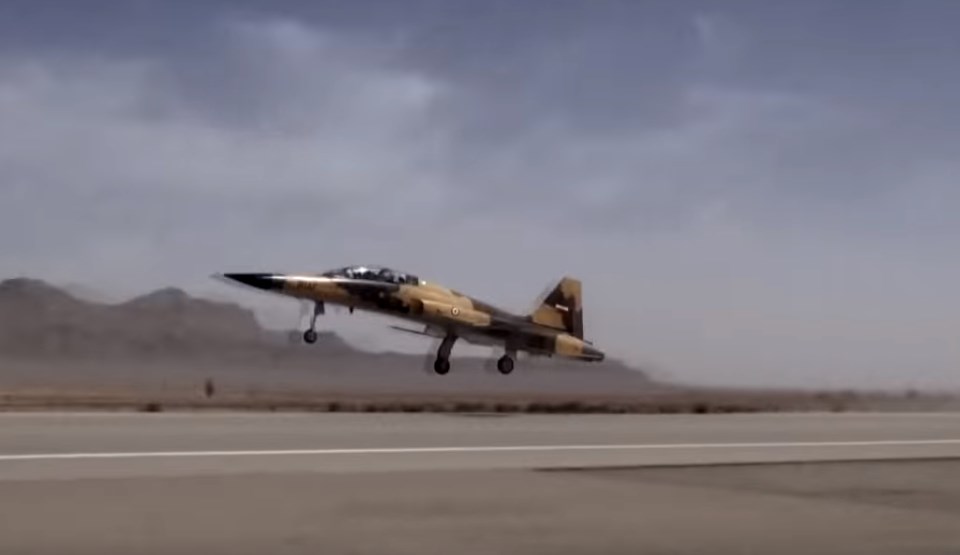 Οι Ιρανοί άρχισαν την παραγωγή του δικού τους μαχητικού αεροσκάφους Kowsar