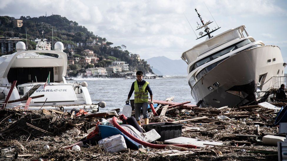 Στους 17 ανήλθαν οι νεκροί από την κακοκαιρία που πλήττει την Ιταλία