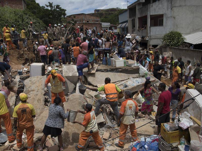 Kατολίσθηση με εννέα νεκρούς κοντά στο Ρίο ντε Τζανέιρο