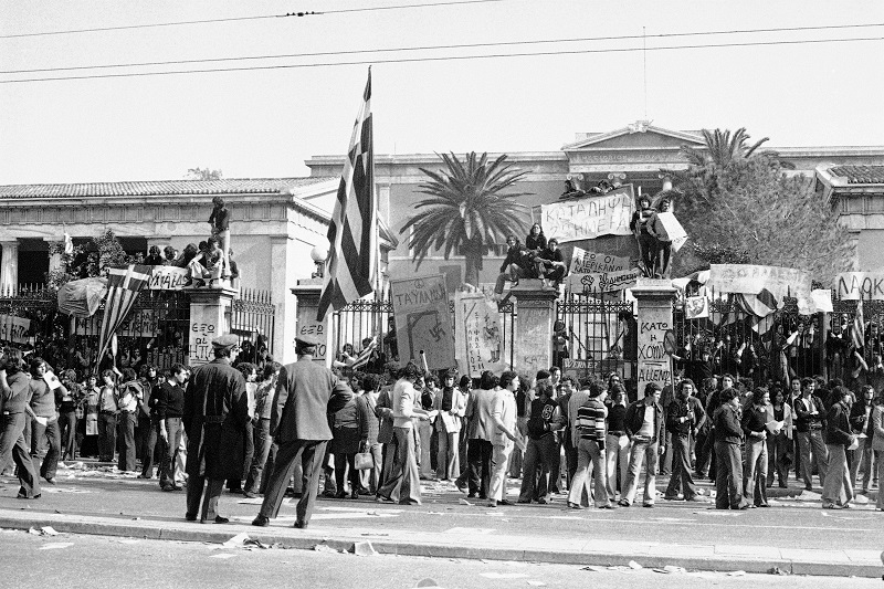 Πολυτεχνείο: Οι μέρες που κλόνισαν τη χούντα