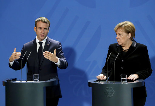 Ο Μακρόν πιέζει Μέρκελ και Γερμανία για αλλαγές στην Ευρωπαϊκή Ένωση