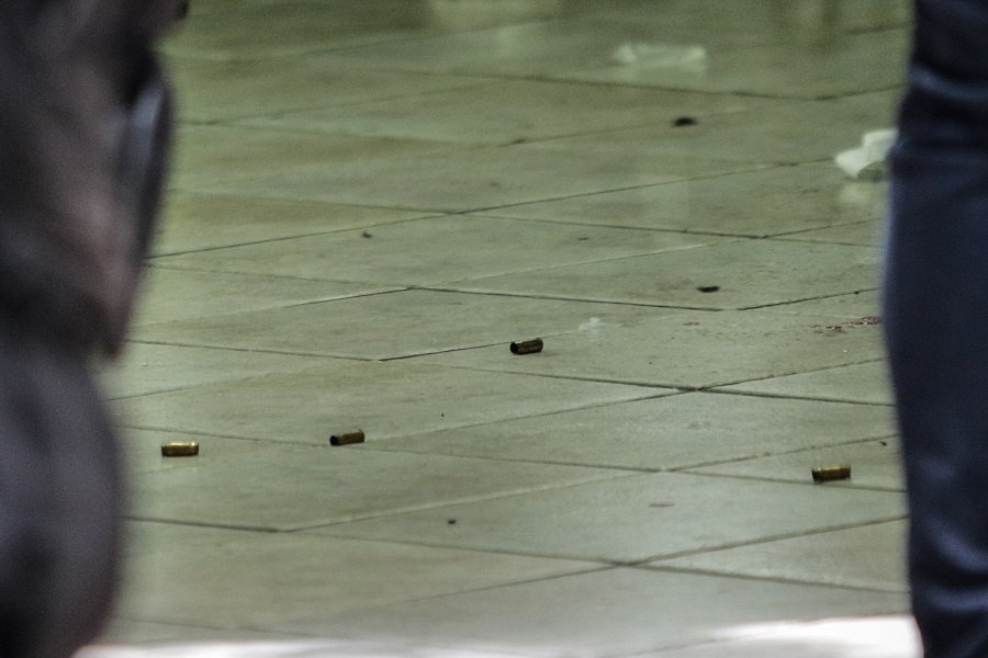 Πανικός σε νυχτερινό κέντρο στην Ιερά Οδό: 35χρονος άρχισε να πυροβολεί στον αέρα
