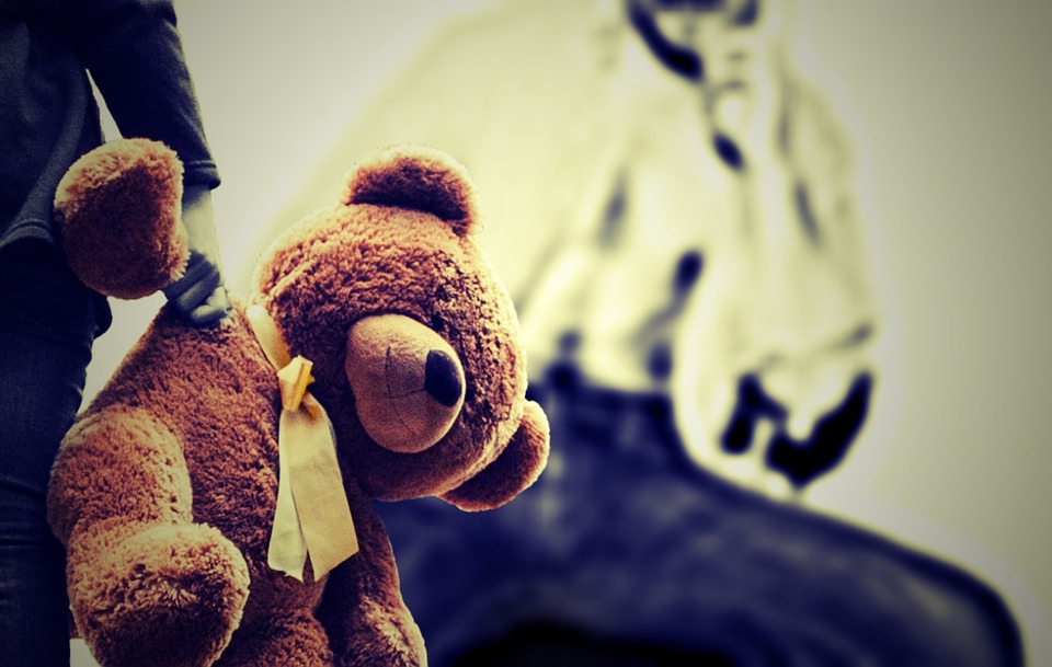 Κακοποίηση παιδιών: Ένα «μυστικό» που πρέπει να σταματήσει να είναι ταμπού