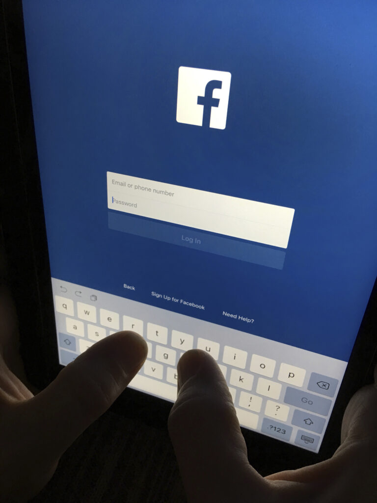 «Κατέρρευσε» το Facebook και το Instagram σε πολλές χώρες – Προβλήματα και στην Ελλάδα
