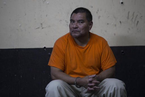 Γουατεμάλα: Ποινή που θυμίζει …Λούκι Λουκ – 5.160 χρόνια κάθειρξη σε αστυνομικό-σφαγέα