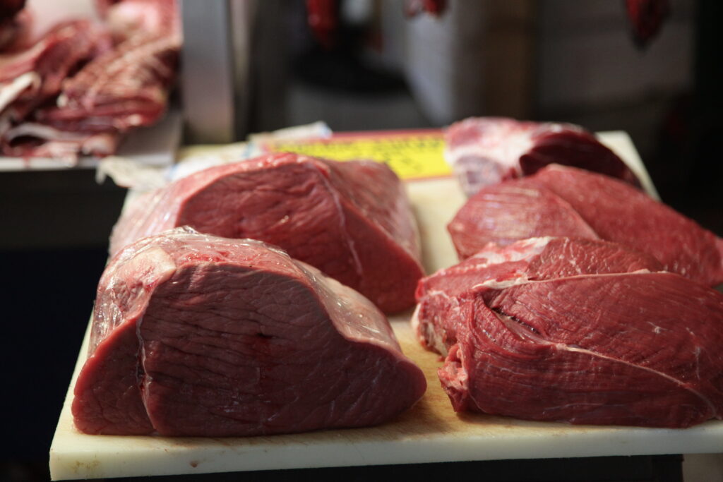 Πειραιάς: Κατασχέθηκαν 170 κιλά ακατάλληλο κρέας