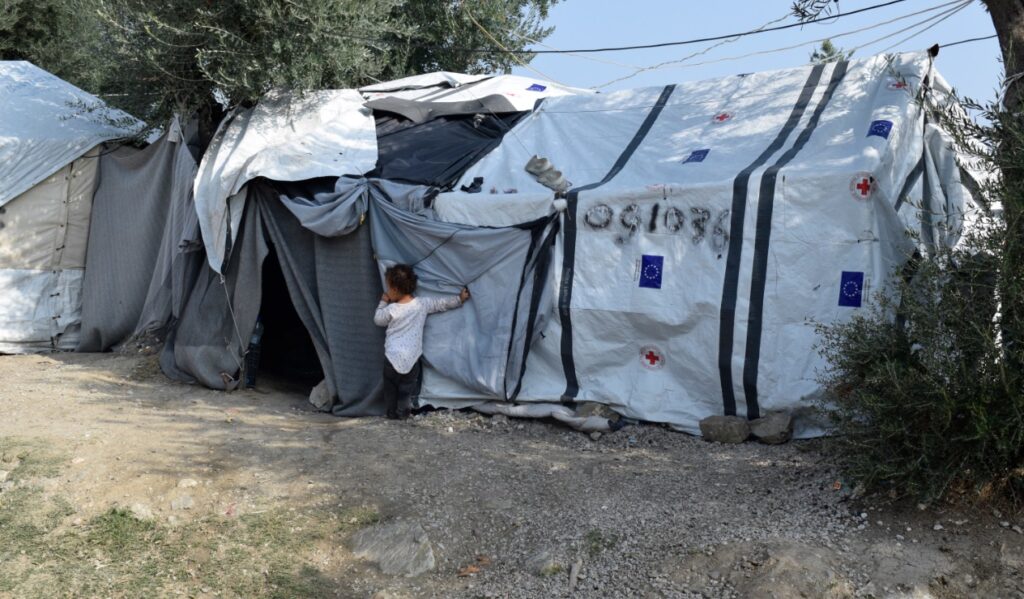 Κραυγή απόγνωσης για τους πρόσφυγες στα hot spots στα νησιά
