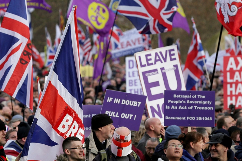 Λονδίνο: Διαδηλώσεις υπέρ και κατά του Brexit, ενόψει της κρίσιμης ψηφοφορίας