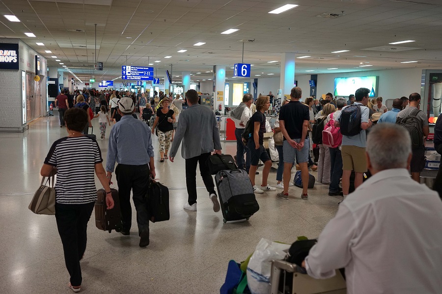 ΥΠΑ: «Απογειώθηκε» η επιβατική κίνηση στα αεροδρόμια της χώρας