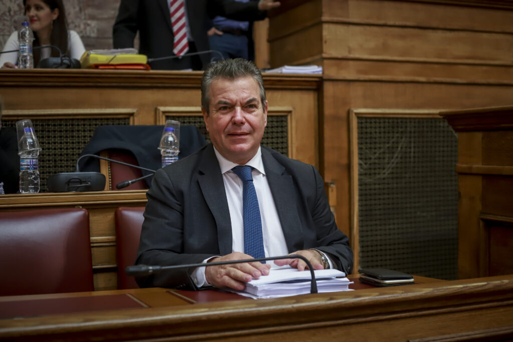 Πετρόπουλος: Έρχεται νέα ρύθμιση χρεών για οφειλές στα ασφαλιστικά ταμεία