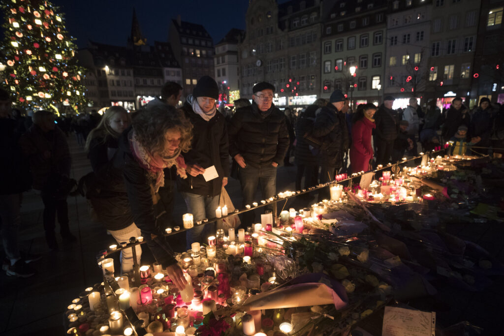 Στρασβούργο – Επίθεση: Άρση της προσωρινής κράτησης τεσσάρων μελών της οικογένειας του δράστη