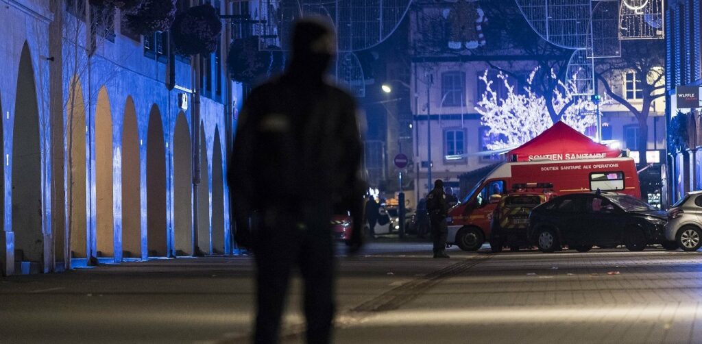 Yπέκυψε και πέμπτο θύμα της επίθεσης στο Στρασβούργο