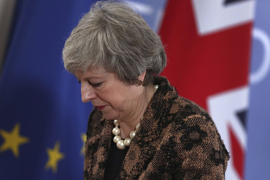 Τερέζα Μέι: Ένα δεύτερο δημοψήφισμα για το Brexit θα προκαλέσει «ανεπανόρθωτη ζημιά»