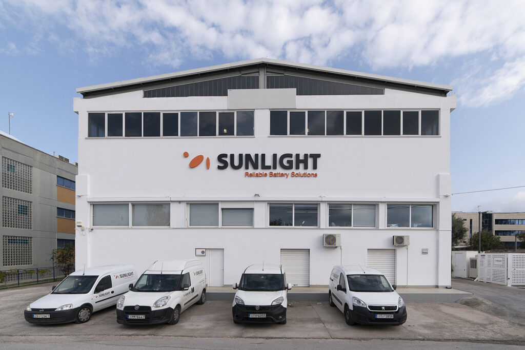 Sunlight: Νέο υπερσύγχρονο κέντρο πωλήσεων και service βιομηχανικών μπαταριών Ελλάδας και Νοτιοανατολικής Ευρώπης