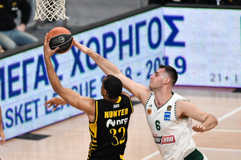 Ο Παναθηναϊκός συνήλθε και συνέτριψε την ΑΕΚ 111-79