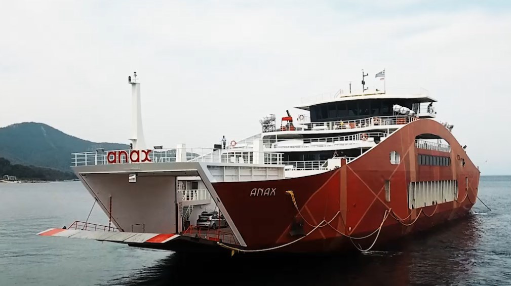 Επιστρατεύεται ferry boat από την Καβάλα για την άρση του αποκλεισμού της Σαμοθράκης