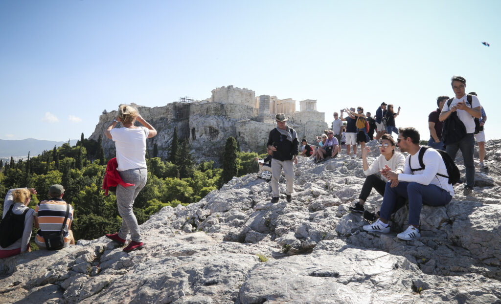 Die Presse: Χρονιά- ρεκόρ για τον ελληνικό τουρισμό