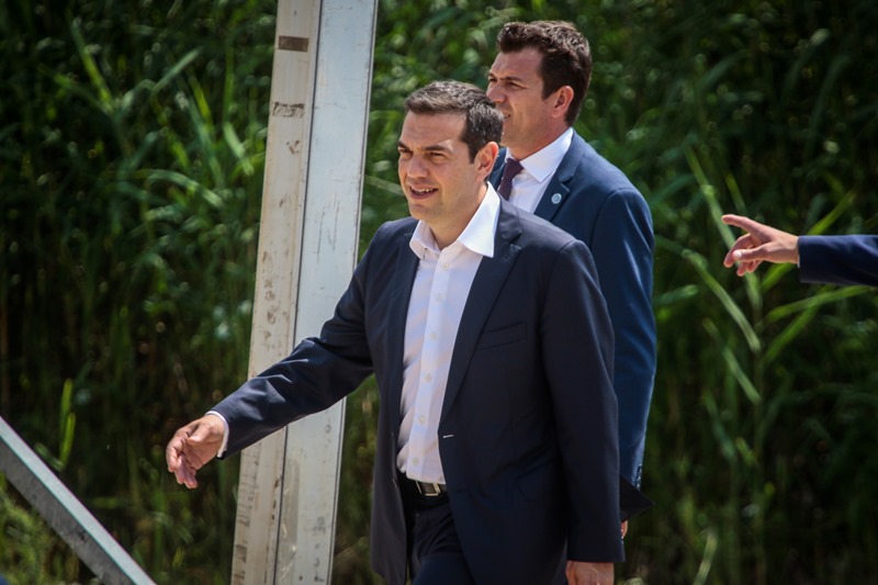Μακεδονικό: Πώς θα κόψει ο Τσίπρας τον γόρδιο δεσμό