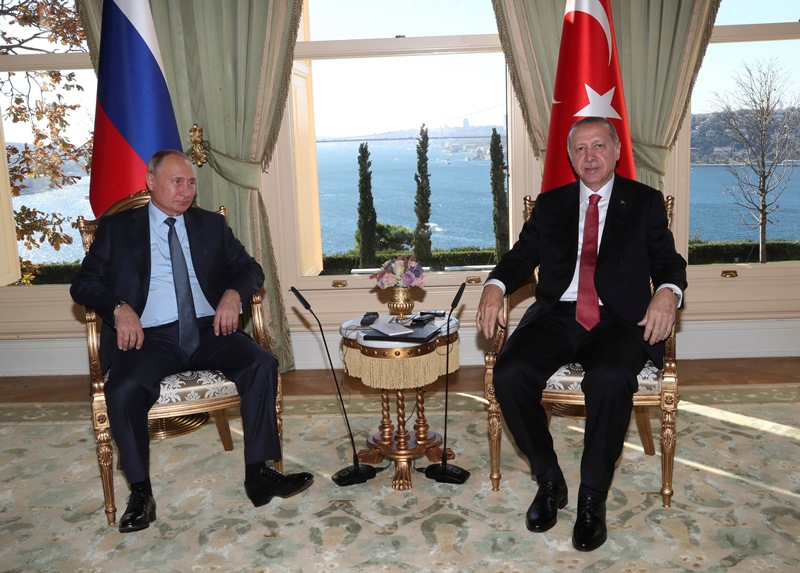 Συνάντηση Ερντογάν-Πούτιν ενόψει της αμερικανικής αποχώρησης από τη Συρία