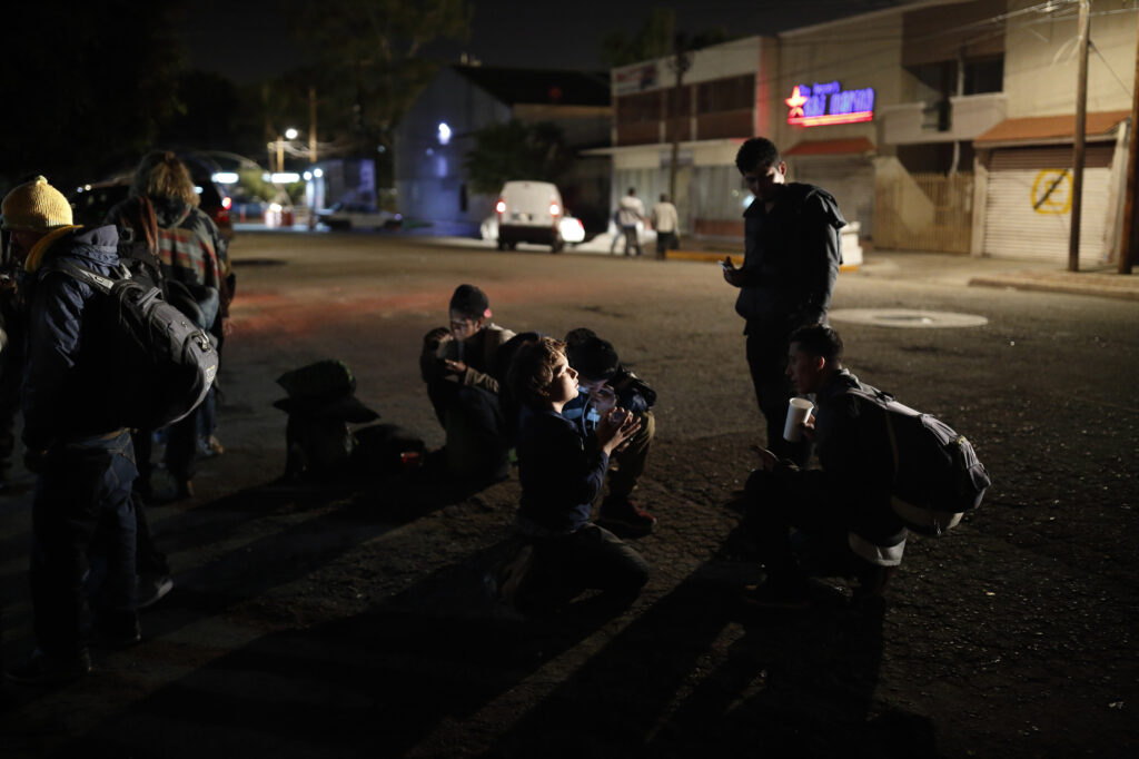 Μεξικό: Η αστυνομία διέσωσε 159 μετανάστες που κρατούνταν αιχμάλωτοι από συμμορία