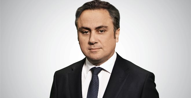 Τα πάνω κάτω στον ΣΚΑΪ: Αποχώρησε από τη θέση του γενικού διευθυντή ενημέρωσης ο Νίκος Φιλιππίδης