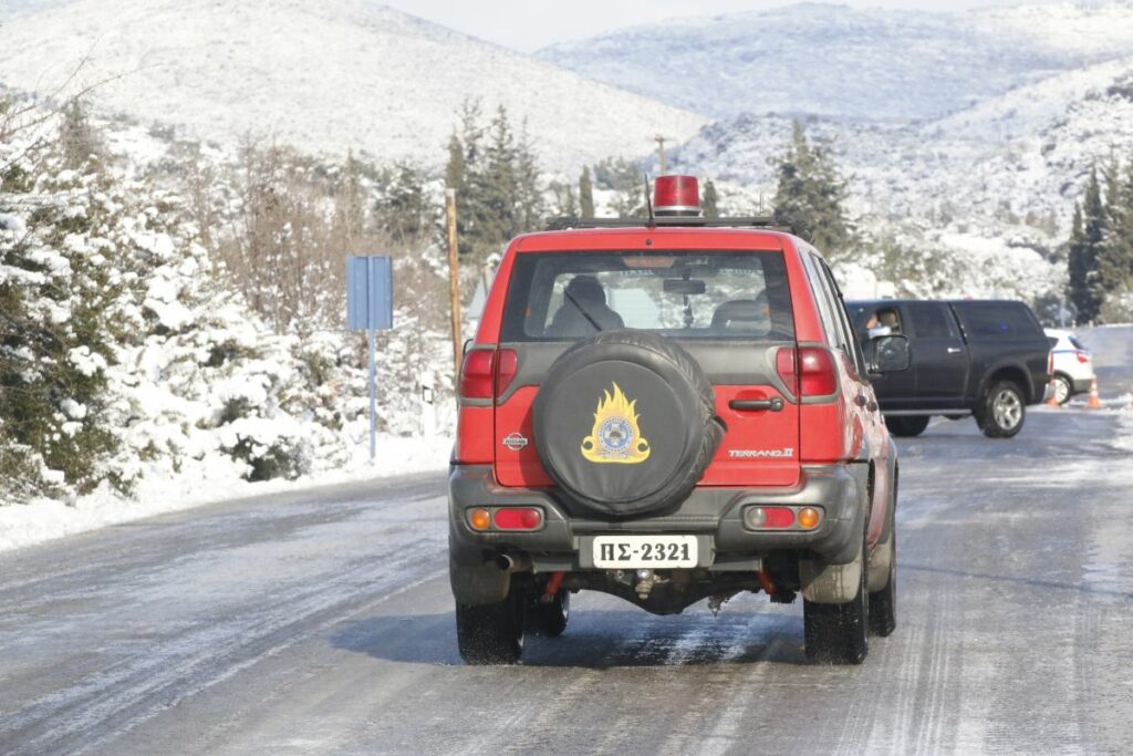 Δύο φύλακες εγκλωβίστηκαν στο πάρκο κεραιών στον Χορτιάτη