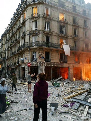 Παρίσι: Αγνοείται ένα άτομο στο κτίριο που στέγαζε το μοιραίο αρτοποιείο