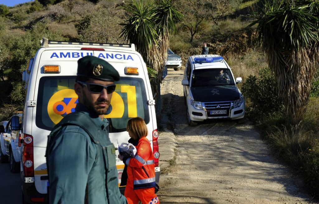 Θρίλερ στη Μάλαγα: Μάχη με τον χρόνο για τη διάσωση 2 ετών αγοριού που έπεσε σε πηγάδι