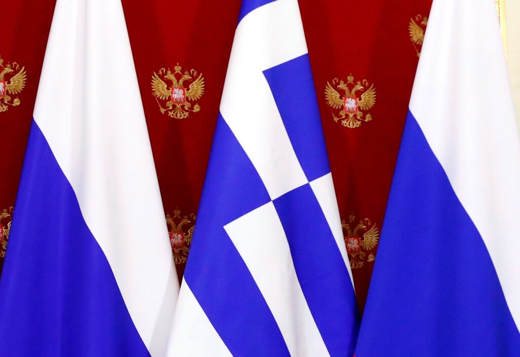 Η Μόσχα επικαλείται θέματα ασφάλειας και αρνείται παρέμβαση στα εσωτερικά της Ελλάδας