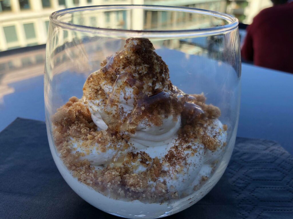 Public Café Restaurant: Τον Ιανουάριο Δοκιμάζουμε Σαντορίνη!