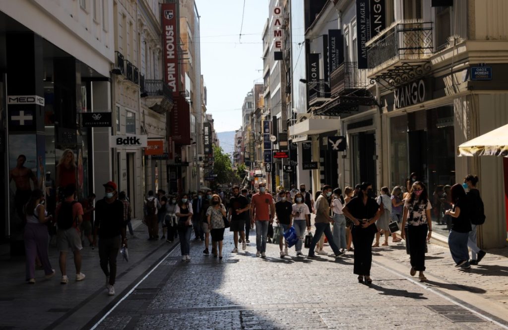 Εμπορικός Σύλλογος Αθηνών: «Βουτιά» του τζίρου για τη συντριπτική πλειοψηφία των καταστημάτων της Αθήνας
