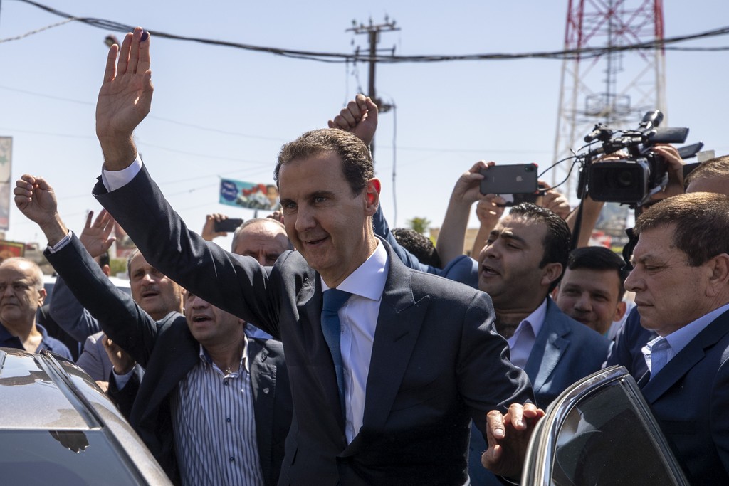Συρία: «Ισόβιος» πρόεδρος ο Άσαντ – Επανεξελέγη με 95%