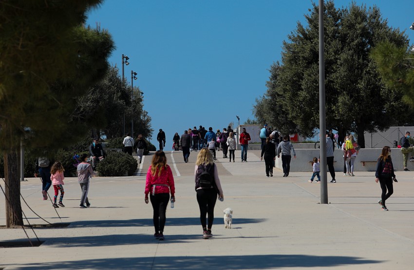 Κορονοϊός: Σταθερή αρνητική πρωτιά για την Αττική – 302 κρούσματα στη Θεσσαλονίκη