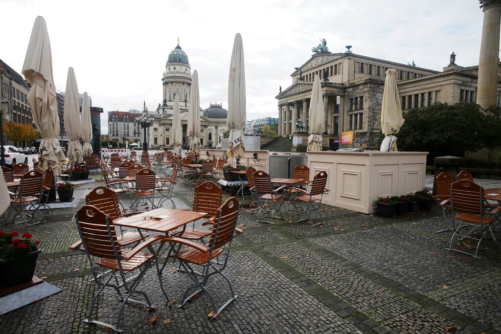 Γερμανία: Ανοίγουν στις 23 Μαΐου υπαίθριοι χώροι καφέ και εστιατορίων στο Βερολίνο