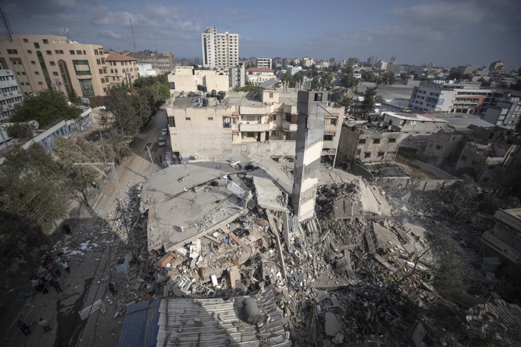 Η Αίγυπτος προσφέρει 500 εκατομμύρια δολάρια για την ανοικοδόμηση της Γάζας
