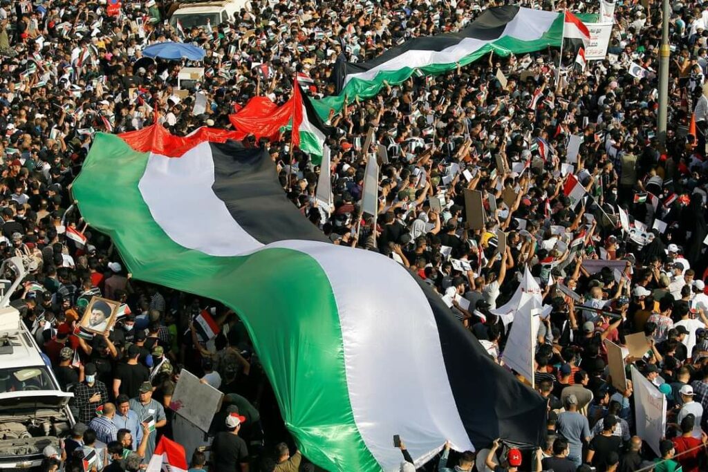 Μαζικές διαδηλώσεις αλληλεγγύης στους Παλαιστίνιους σε όλο τον κόσμο (Videos)