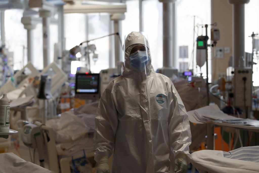 Ιταλία: Μειώθηκαν κατά 50% οι εισαγωγές στα νοσοκομεία – Έρχονται νέα μέτρα χαλάρωσης