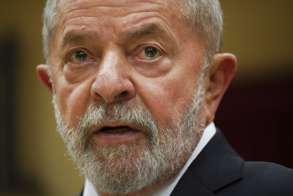 Βραζιλία: Ο Λούλα θα επικρατούσε του ακροδεξιού Μπολσονάρου, σύμφωνα με δημοσκόπηση