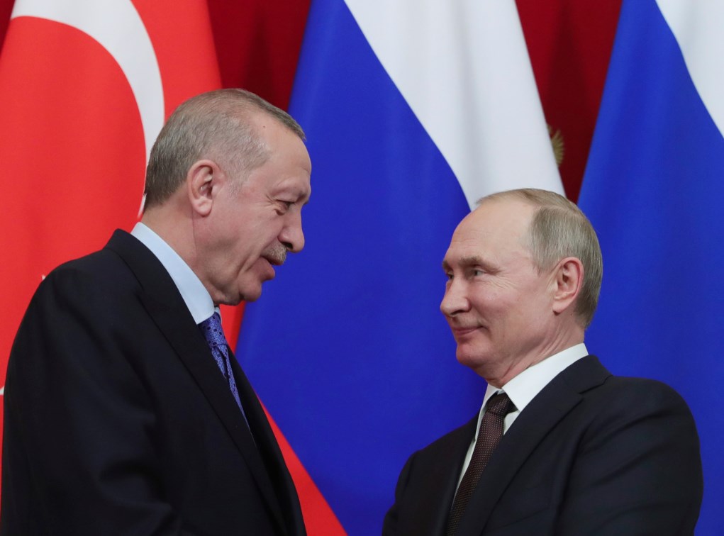 Πούτιν και Ερντογάν συζητούν το ενδεχόμενο παραγωγής του Sputnik-V στην Τουρκία