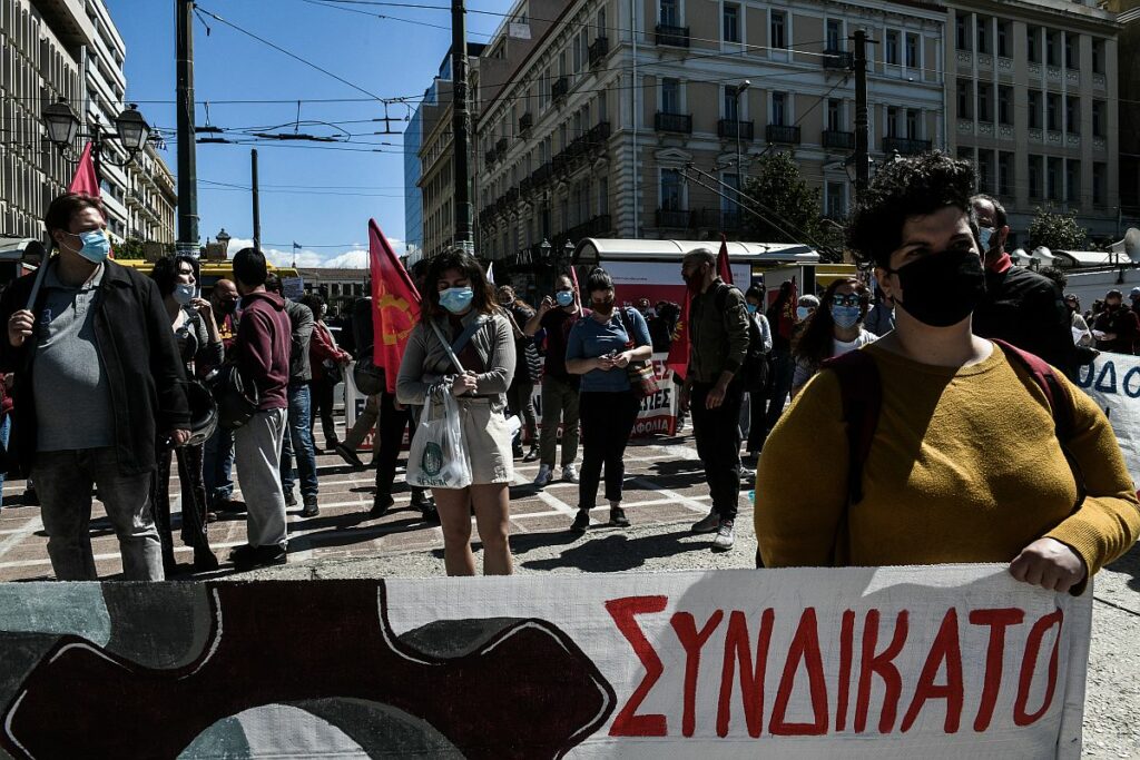 Τουρισμός: Αυλαία τον Ιούλιο με υποχρεωτική συλλογική σύμβαση για τους εργαζόμενους